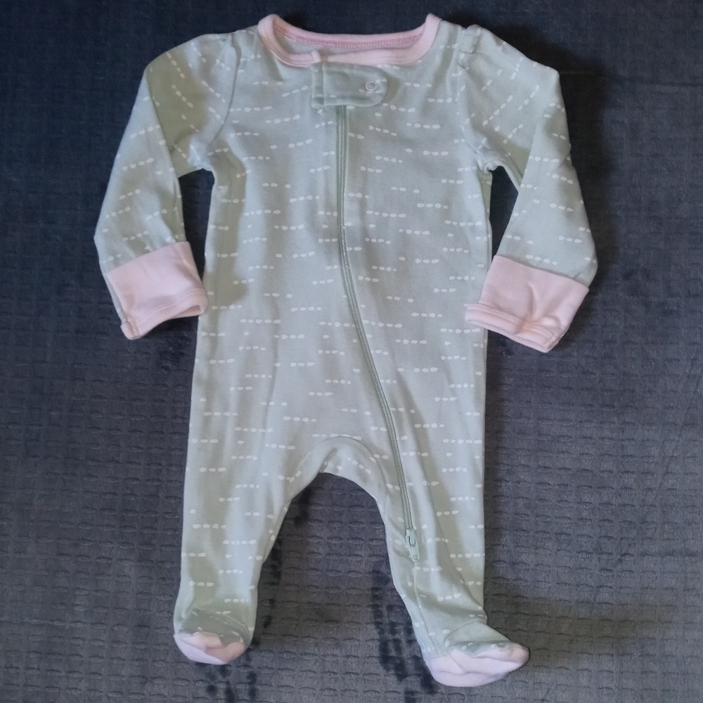 😍SALE!😍 Cloud Island baby girls pajamas NB